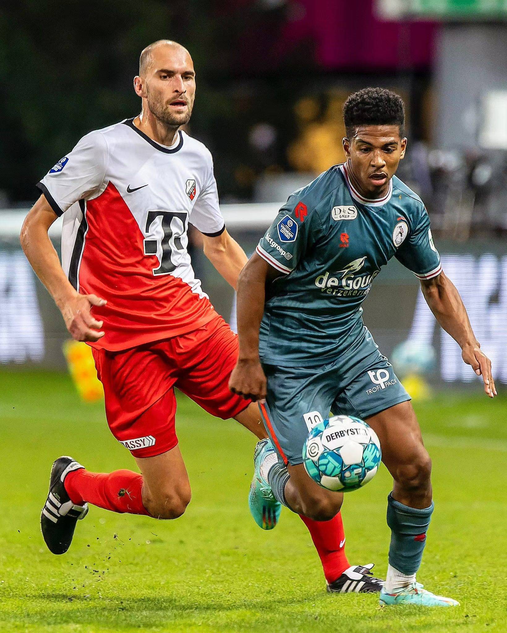 键比赛中 键比赛中